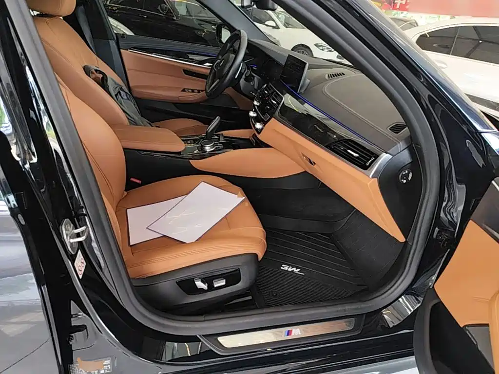 BMW 5 Series — миниатюра 25