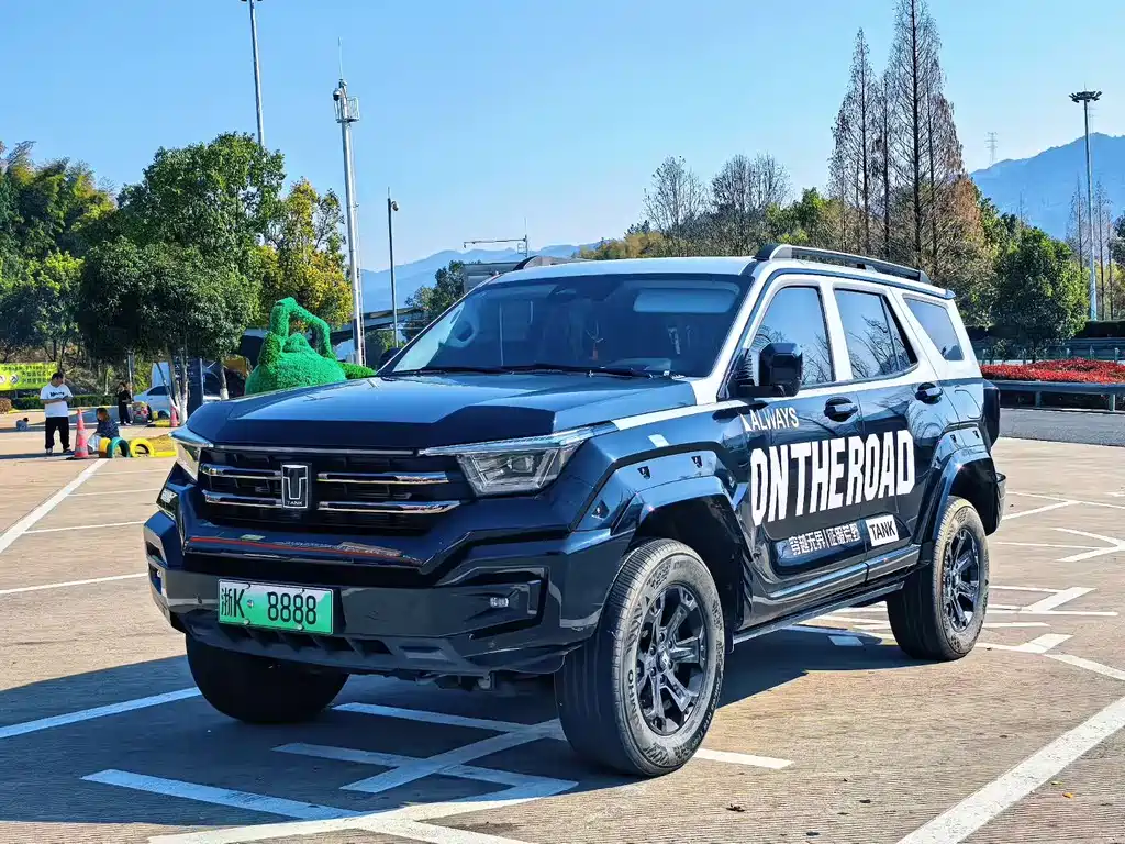 TANK TANK 400 NEW ENERGY