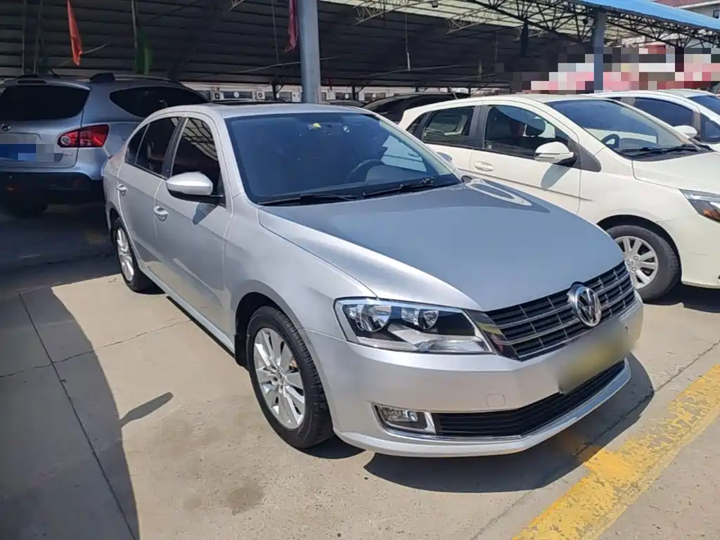 Volkswagen Lavida 2013 1.6L MT Comfort