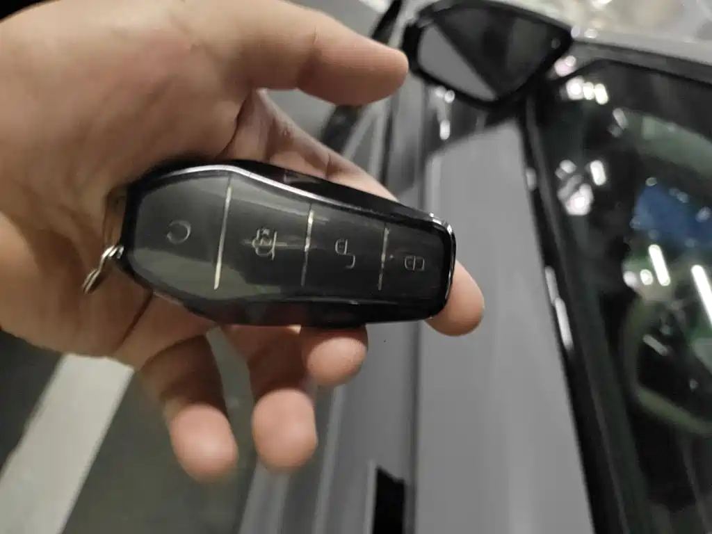 BYD Han — миниатюра 10