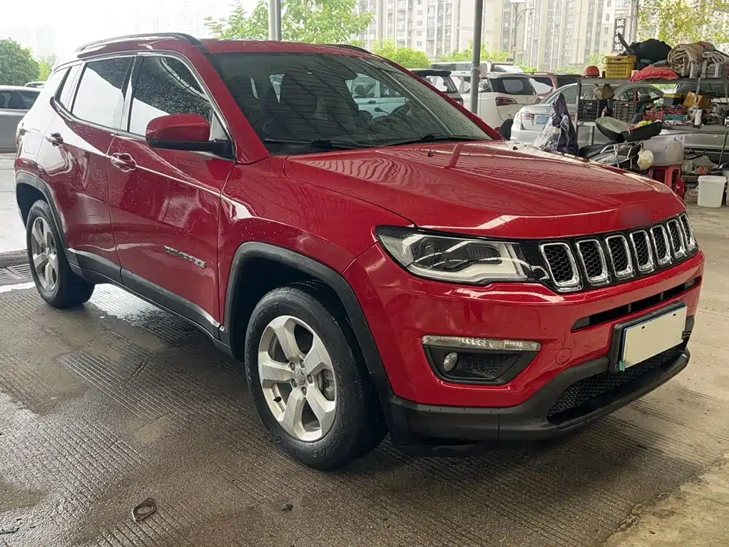 Jeep Compass — миниатюра 6