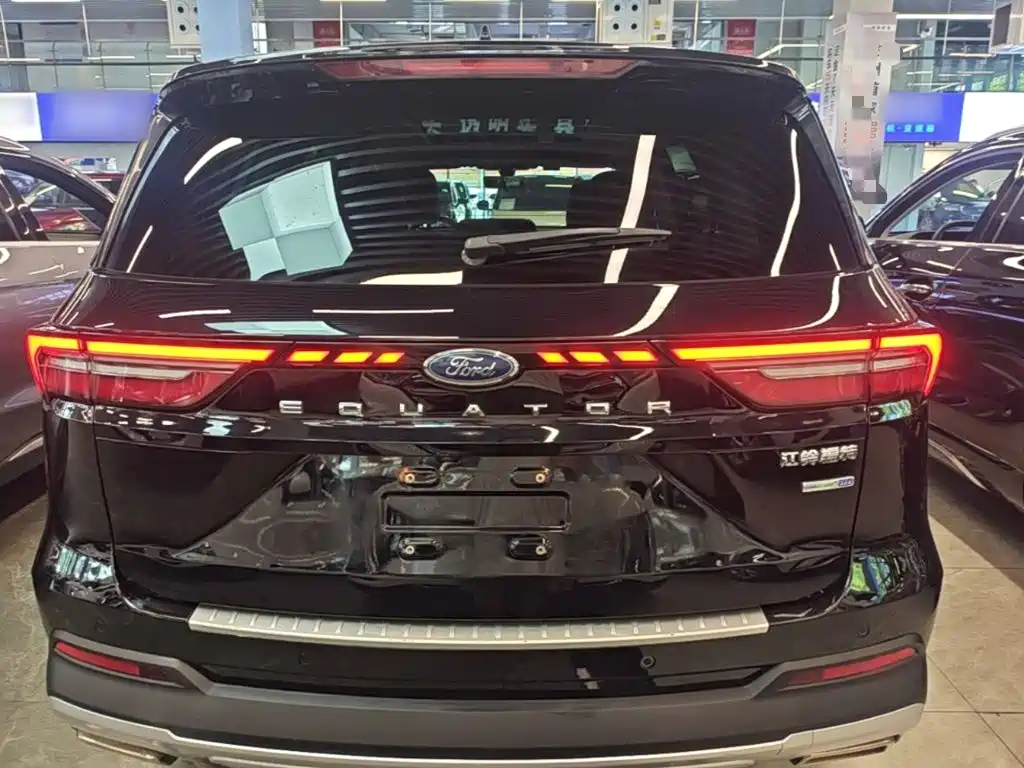Ford Equator — миниатюра 6