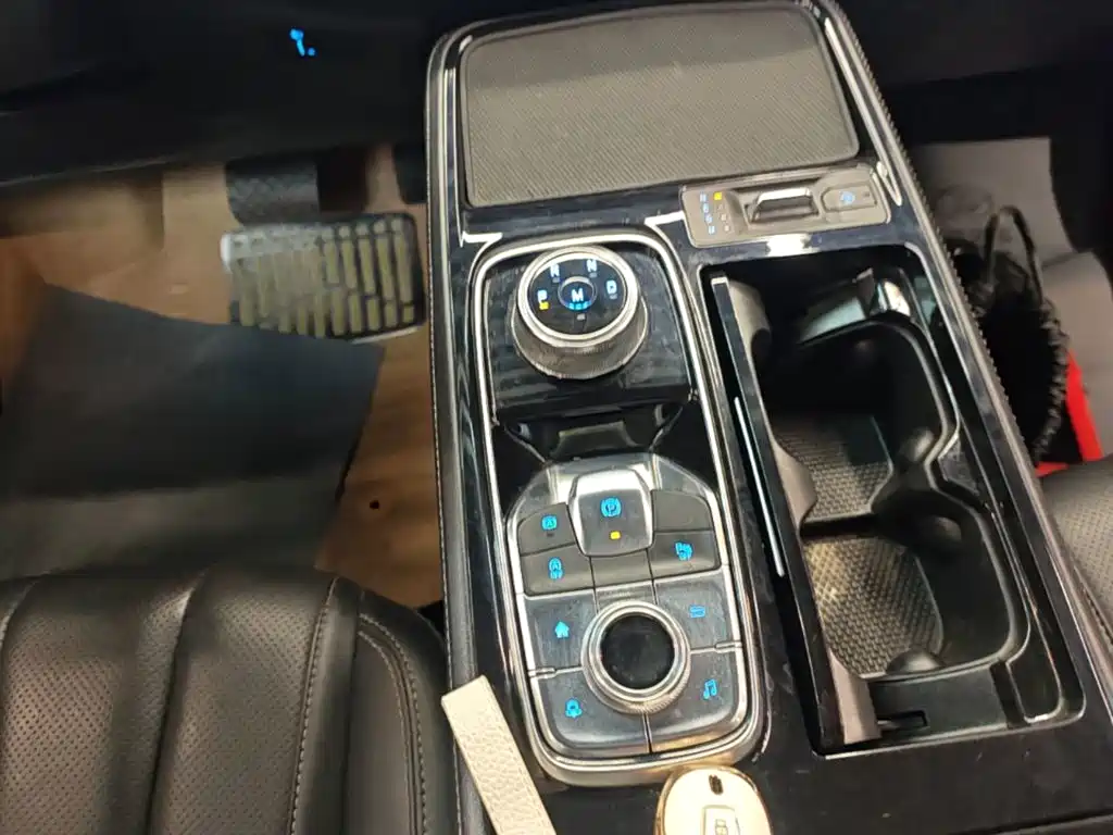 Ford Equator — миниатюра 14