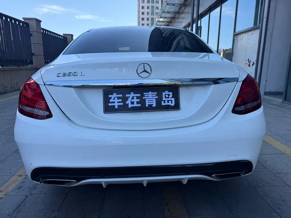 Mercedes-Benz C-Class — миниатюра 13