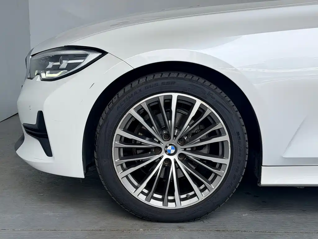 BMW 3 Series — миниатюра 6