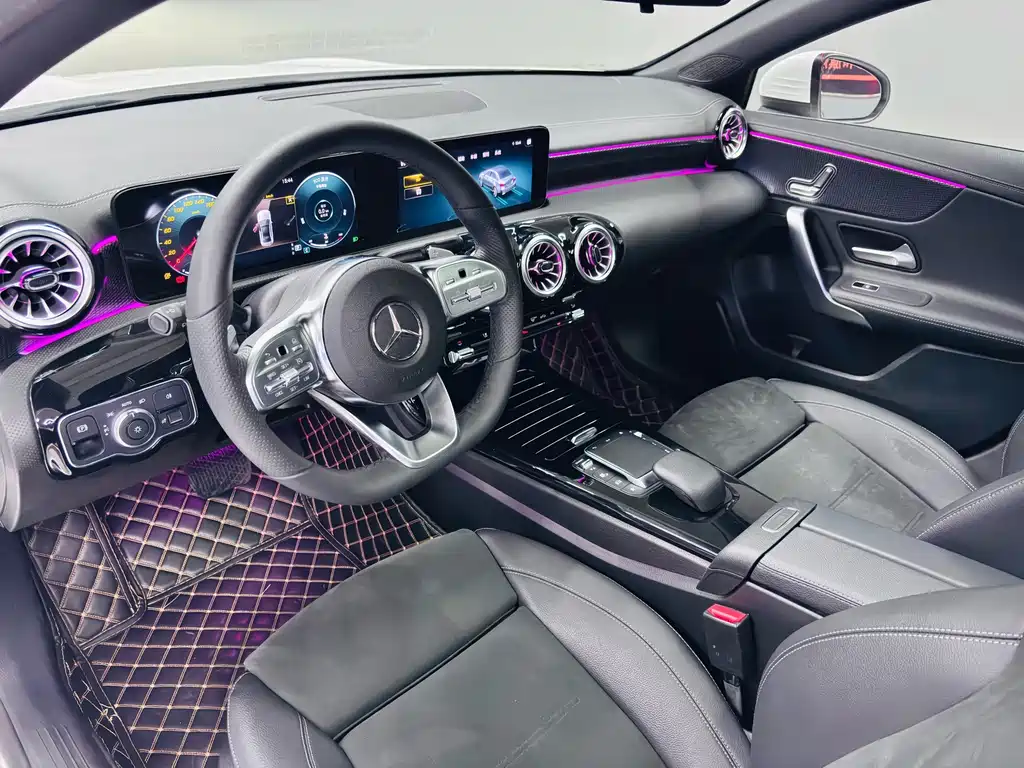 Mercedes-Benz A-Class — миниатюра 9
