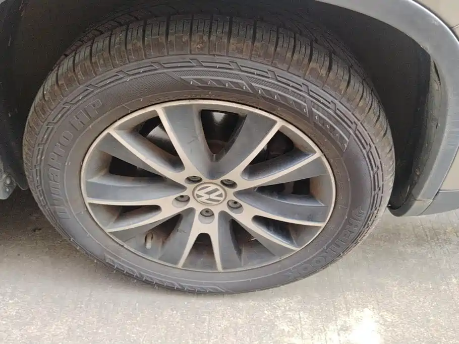 Volkswagen Tiguan — миниатюра 6