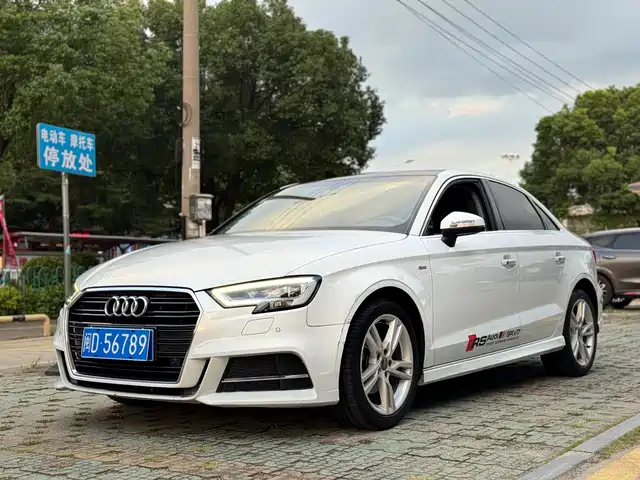 AUDI A3 2019