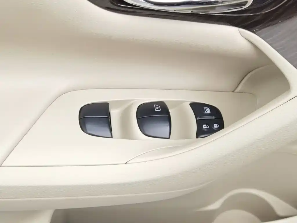 Nissan Teana — миниатюра 9