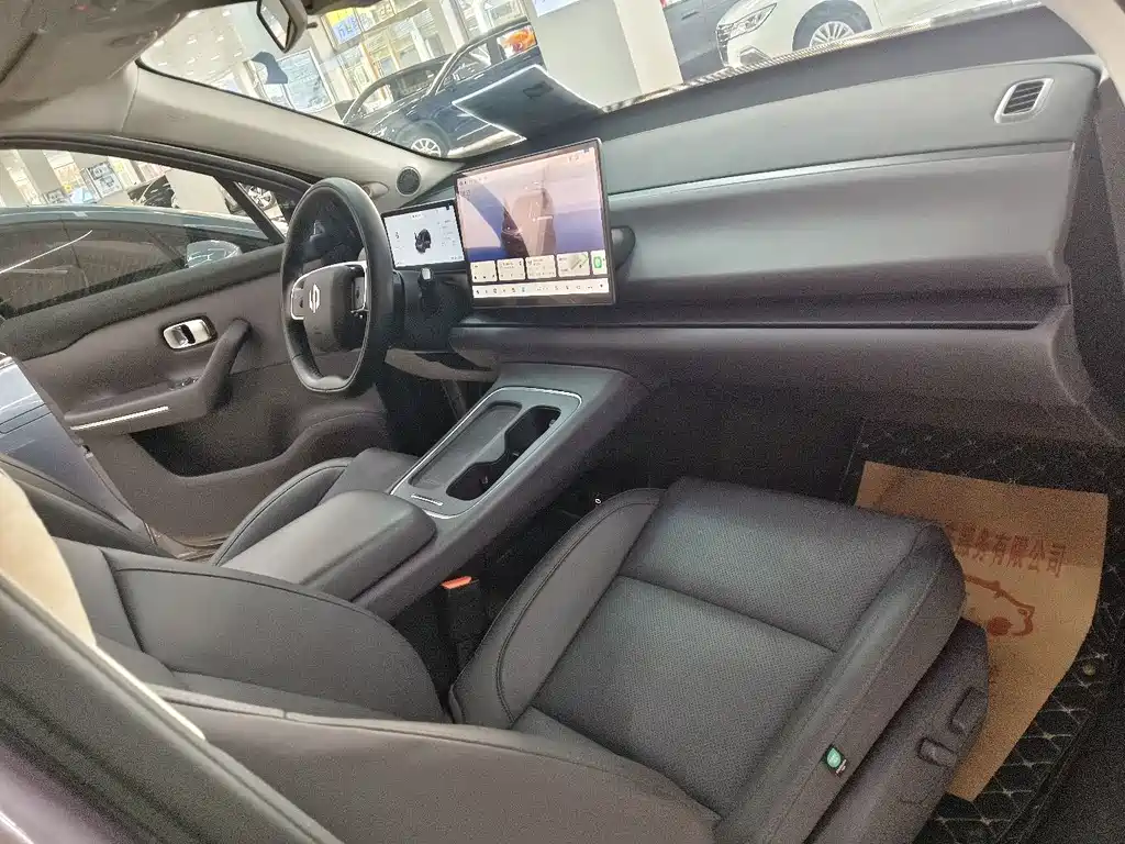 Leapmotor Leapmotor C10 — миниатюра 13