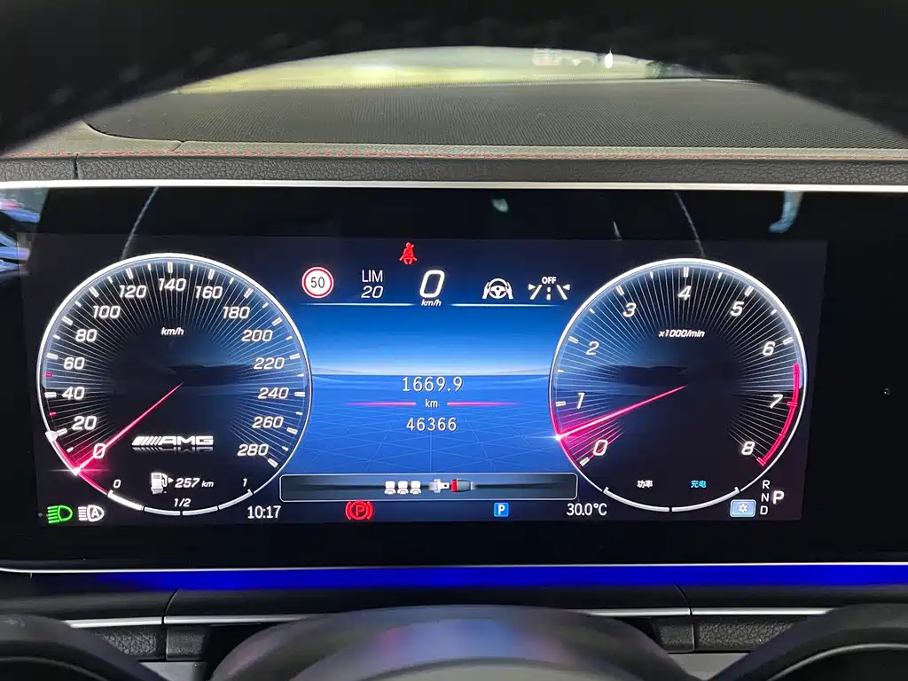 Mercedes-Benz GLE AMG — миниатюра 17