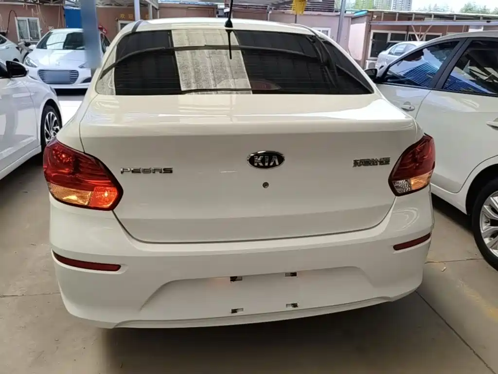 Kia Huanchi — миниатюра 6