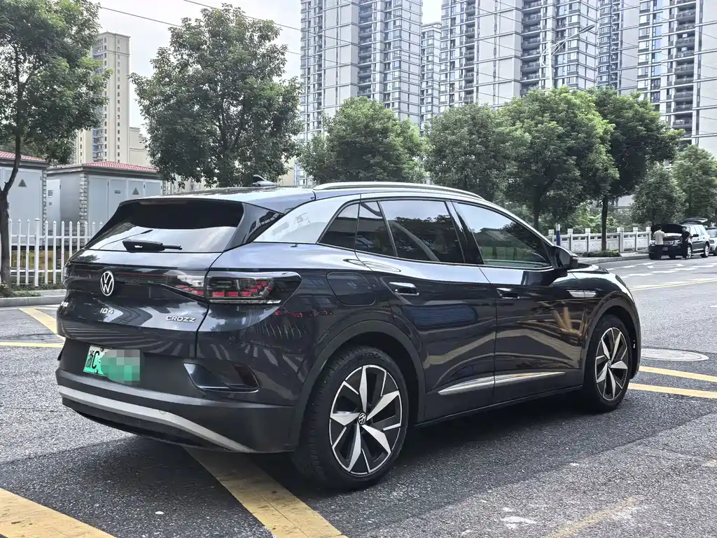 Volkswagen ID.4 Crozz — миниатюра 4