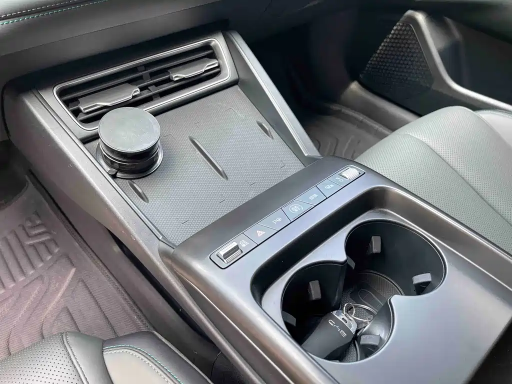 BYD Qin L — миниатюра 17
