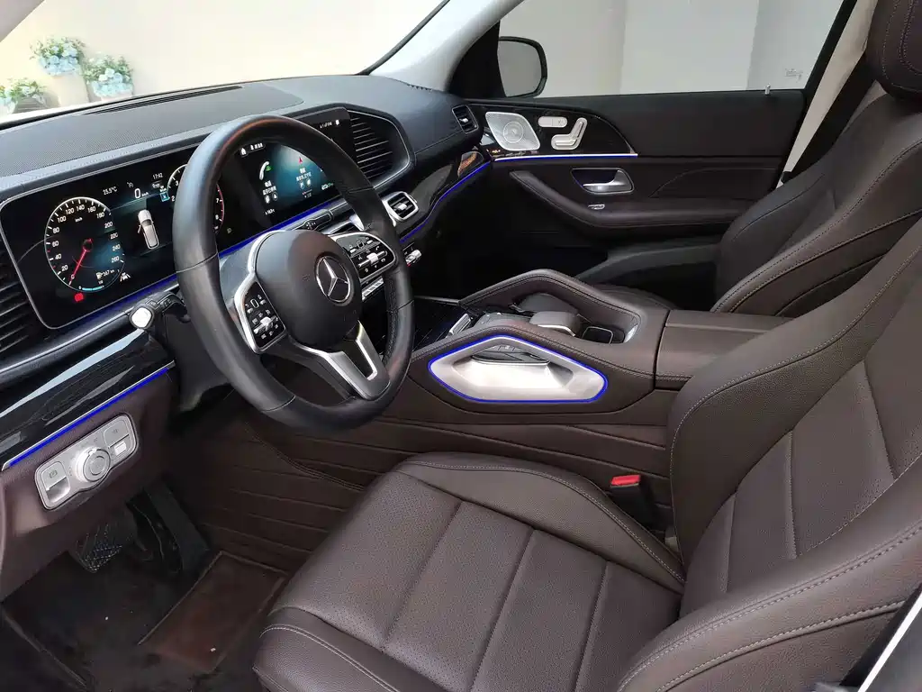 Mercedes-Benz GLE (Import) — миниатюра 16