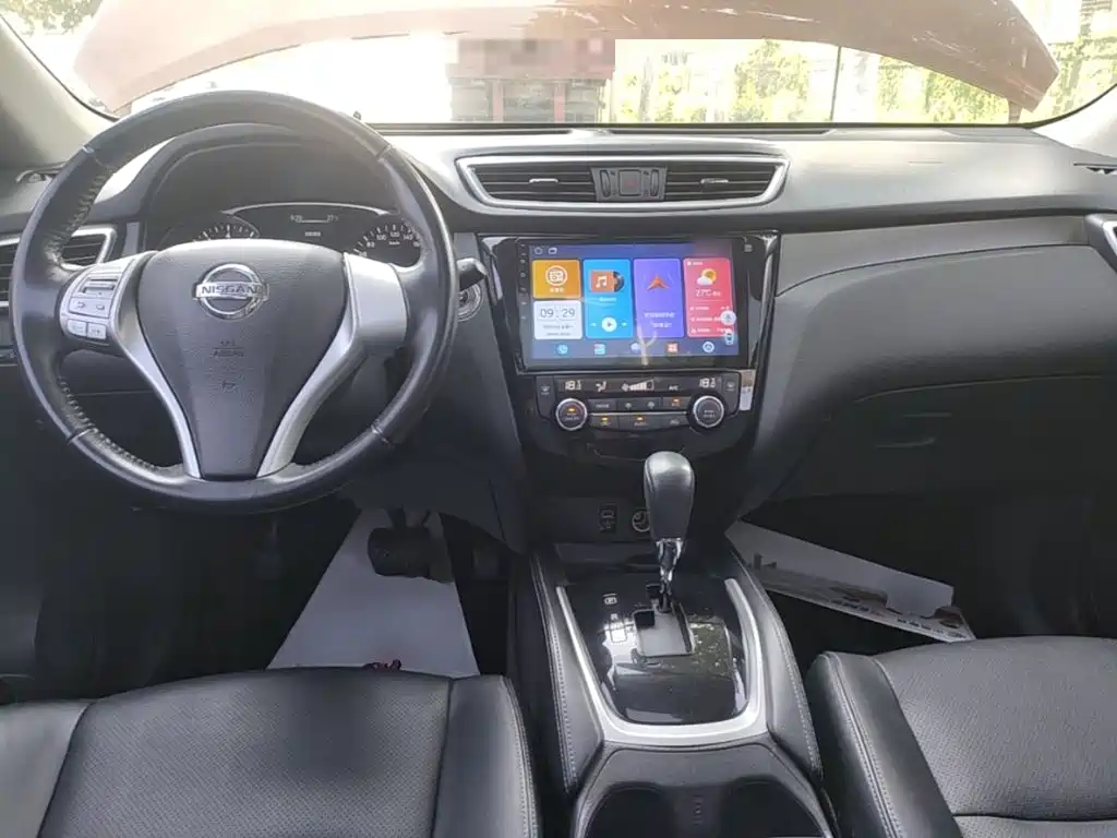 Nissan X-Trail — миниатюра 10