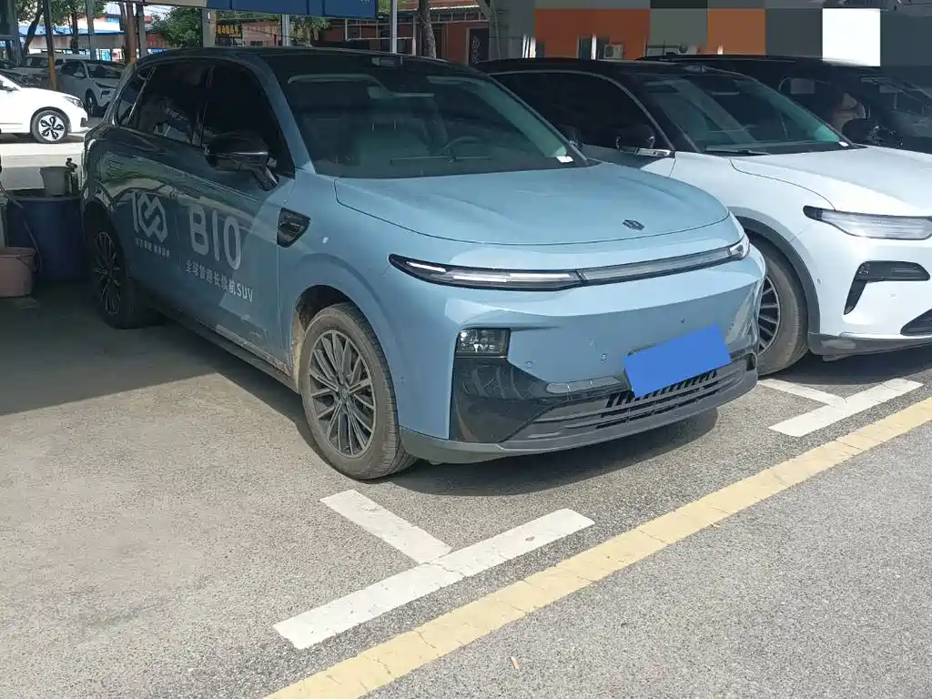 Leapmotor Leapmotor B10 — миниатюра 3