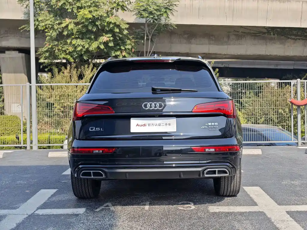 Audi Q5L — миниатюра 5