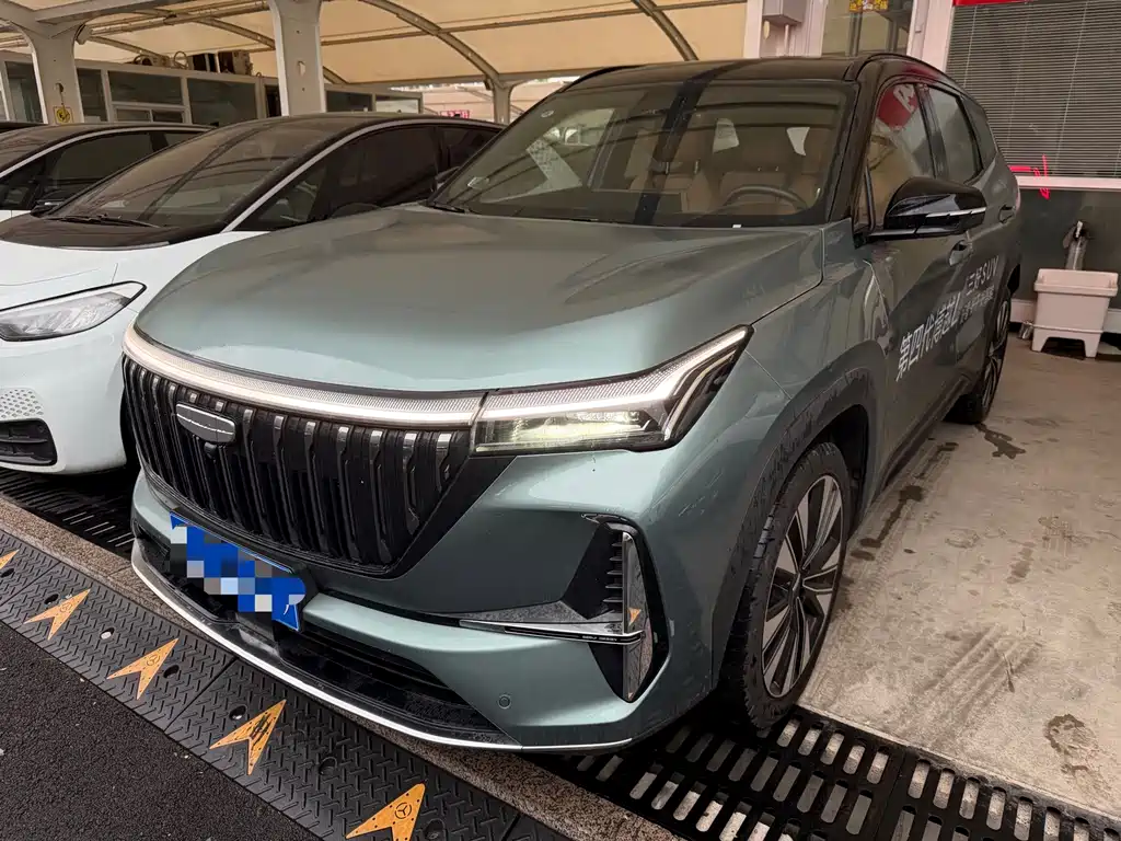 Geely Boyue L