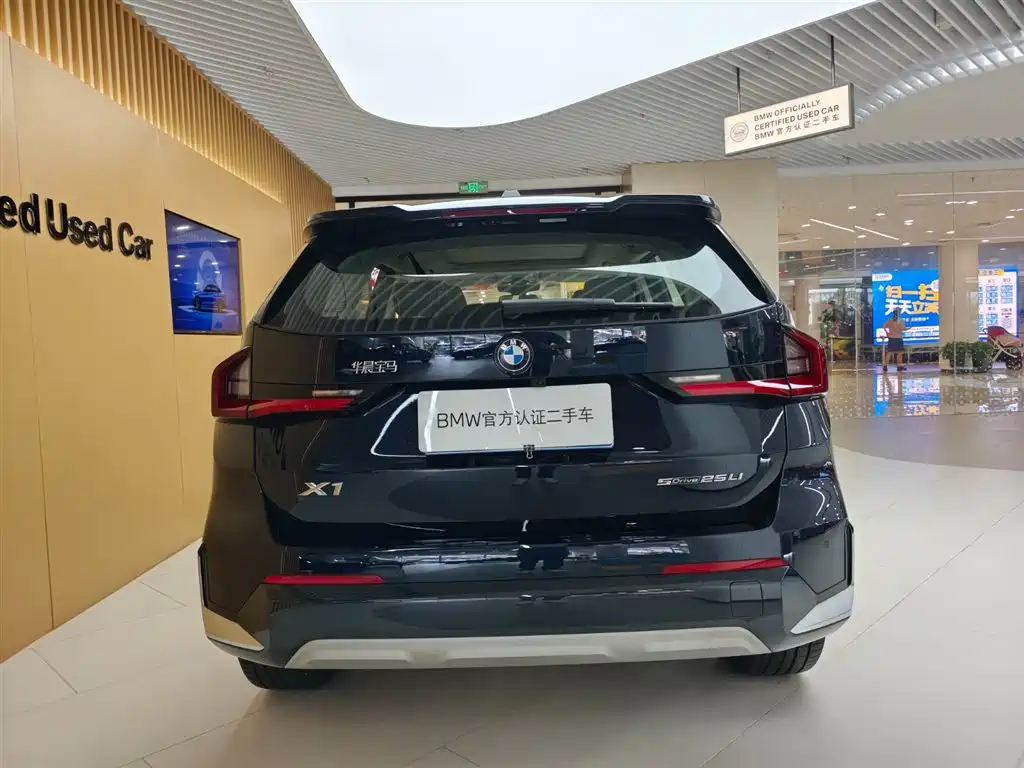 BMW X1 — миниатюра 3