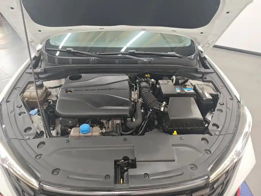 Changan Eado — миниатюра 10