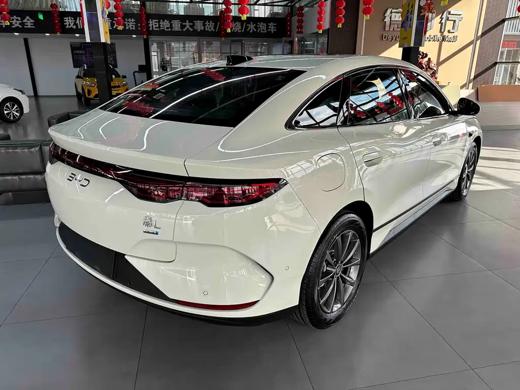 BYD Qin L — миниатюра 9