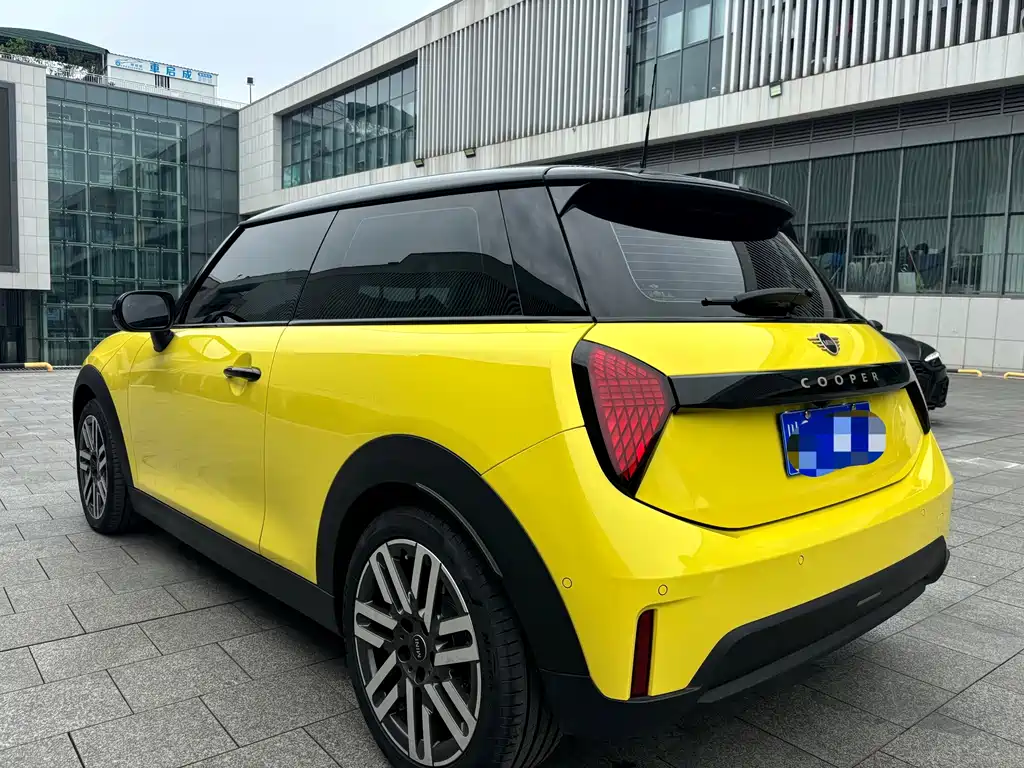 MINI Mini — миниатюра 12