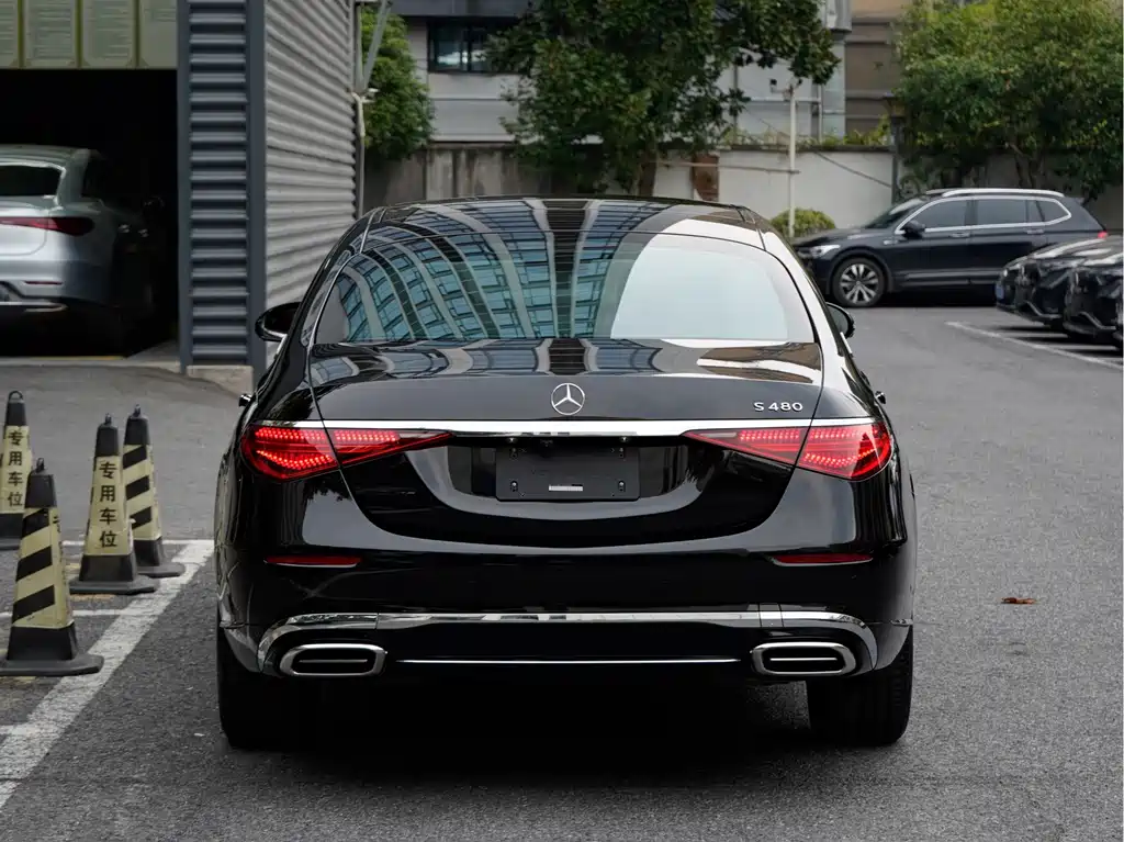 Mercedes-Benz S-Class — миниатюра 5