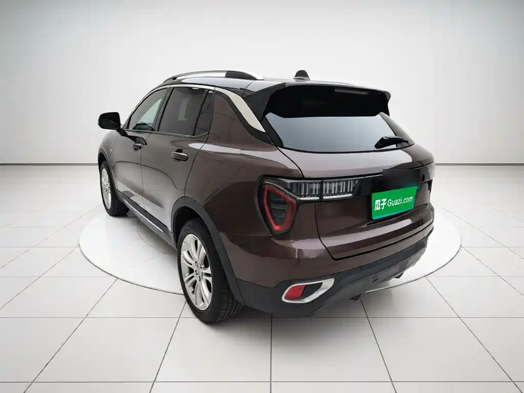 Lynk & Co 01 — миниатюра 4