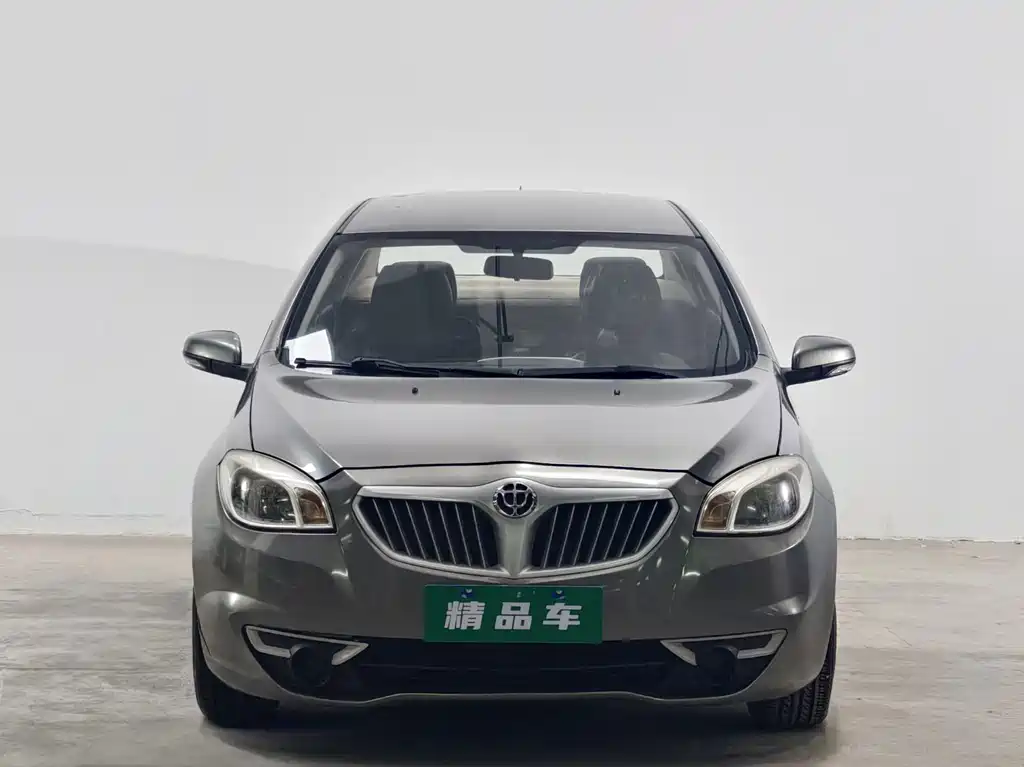 Zhonghua H330 — миниатюра 2