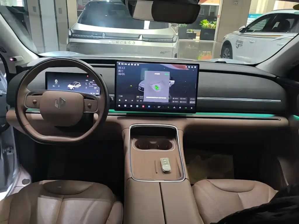Leapmotor Leapmotor C11 — миниатюра 10