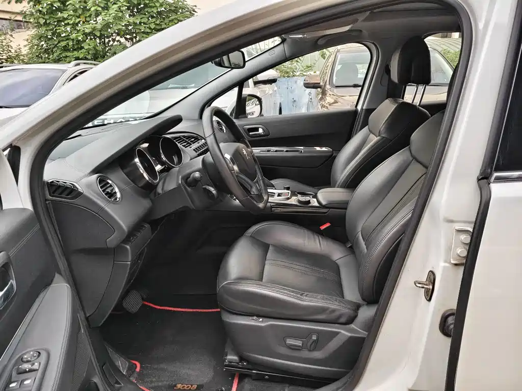 Peugeot 3008 — миниатюра 4