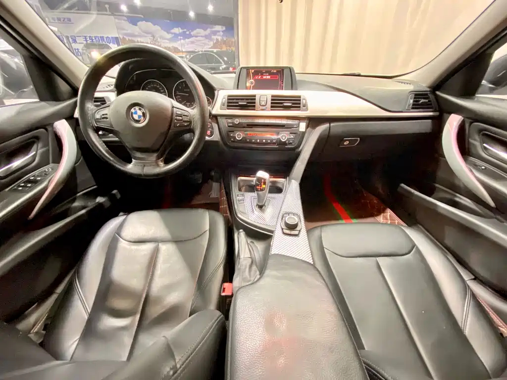 BMW 3 Series — миниатюра 12