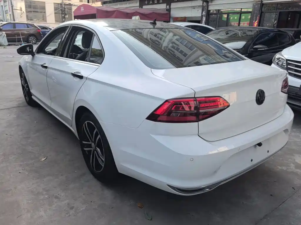 Volkswagen Lamando — миниатюра 5