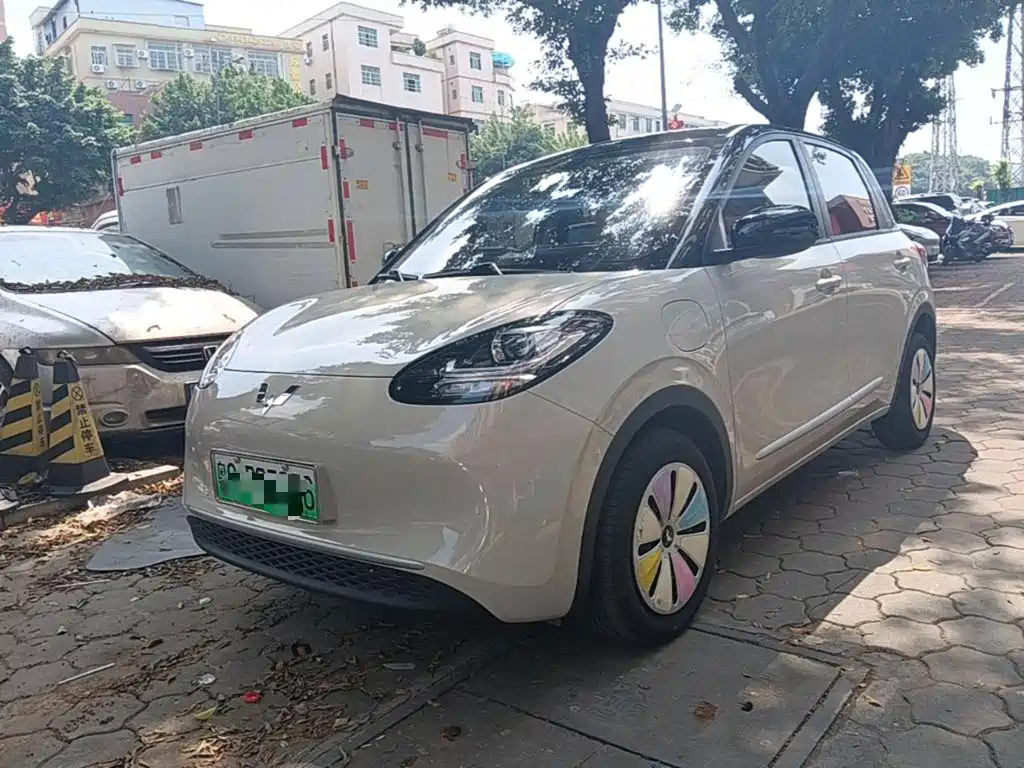 Wuling Bingo — миниатюра 2