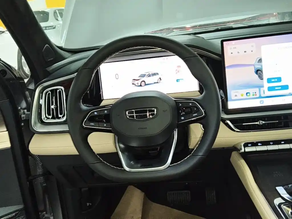 Geely Xingyue L — миниатюра 11