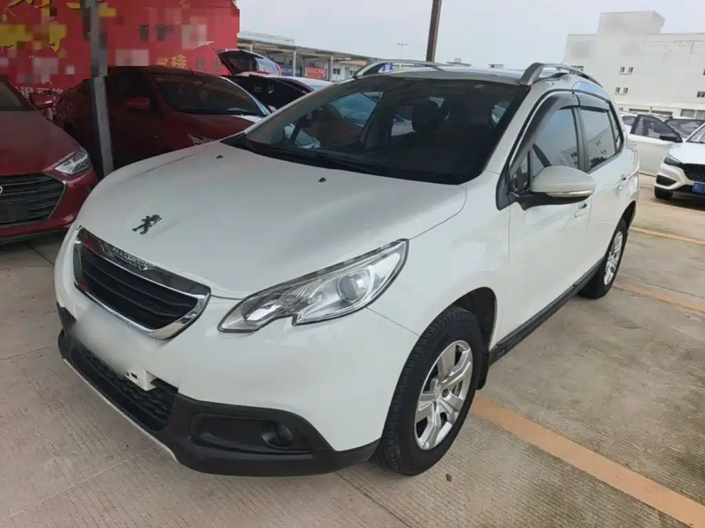 Peugeot 2008 2014 1.6L MT