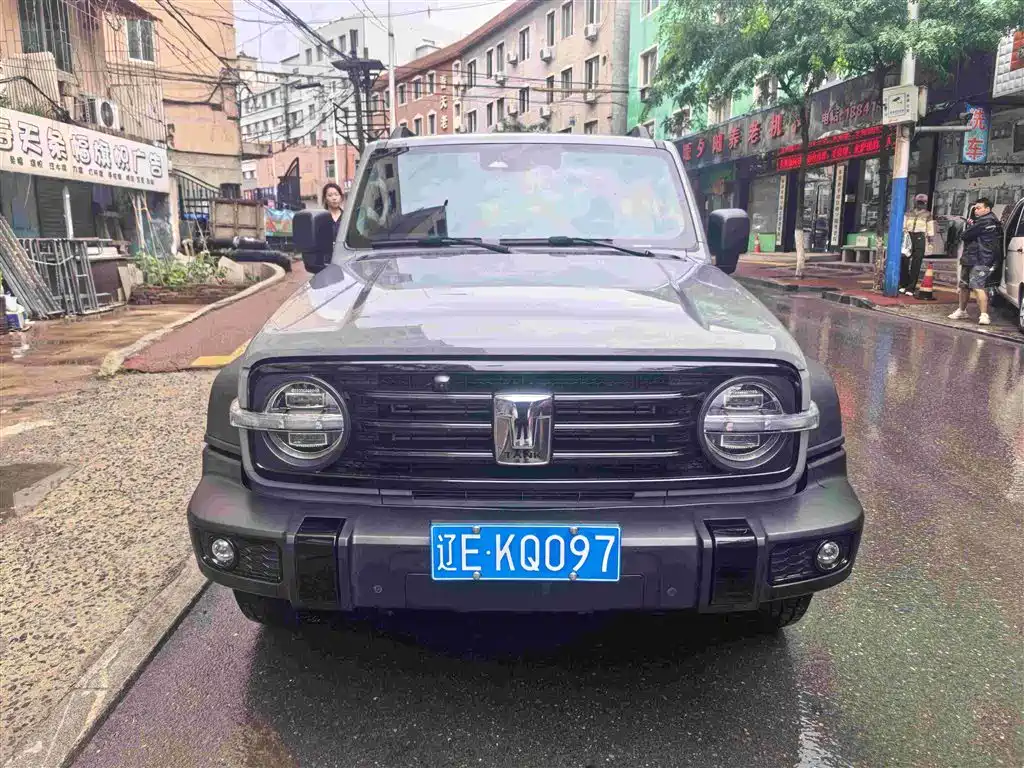 2021 TANK 300 - zdjęcie 1 z 9