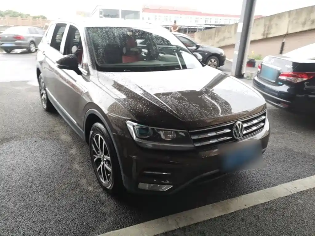 Volkswagen Tiguan L — миниатюра 4