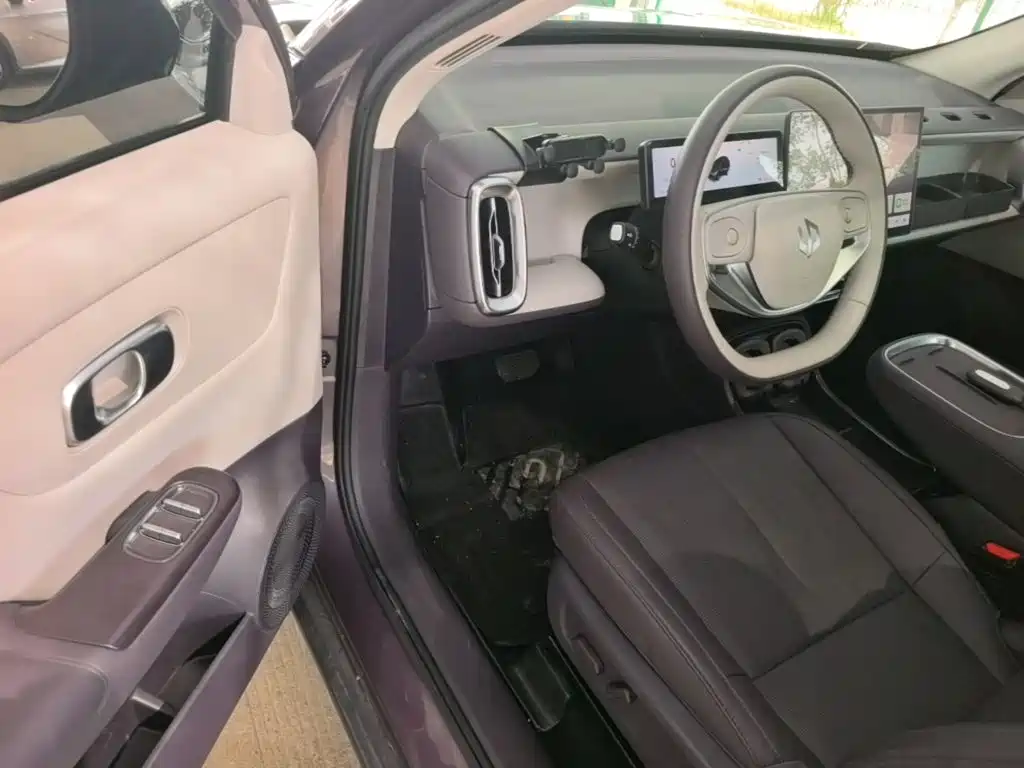 Leapmotor Leapmotor B10 — миниатюра 16