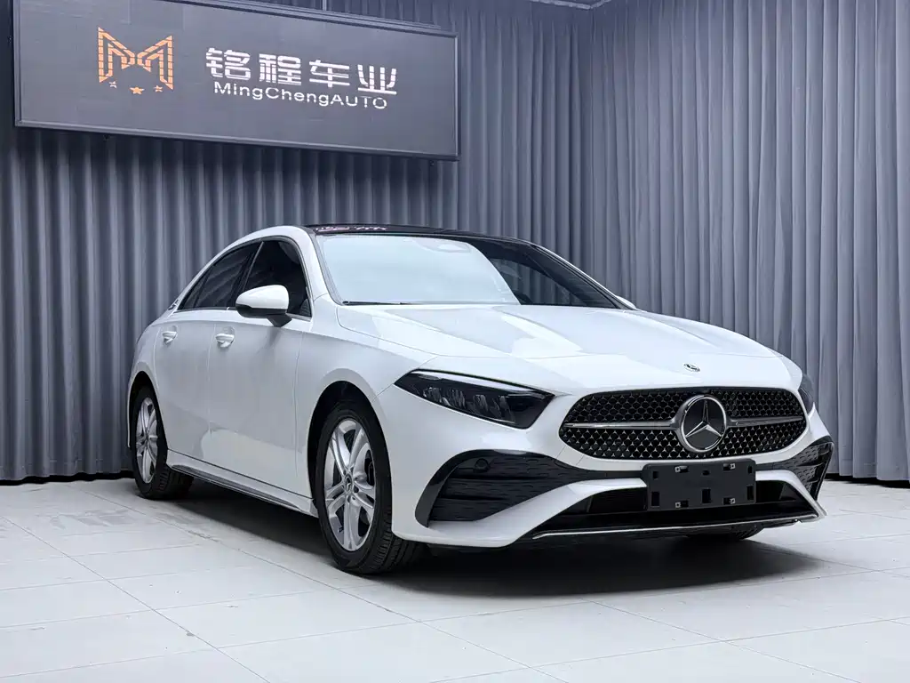 Mercedes-Benz A-Class — миниатюра 3