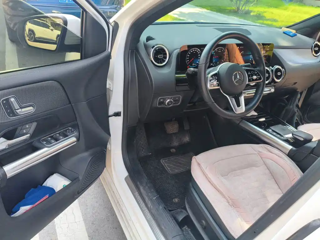 Mercedes-Benz B-Class — миниатюра 12