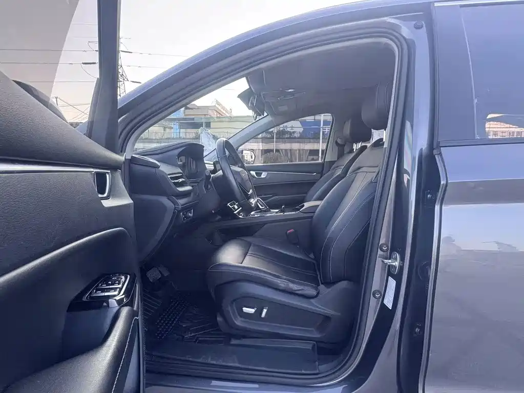Wuling Victory — миниатюра 4