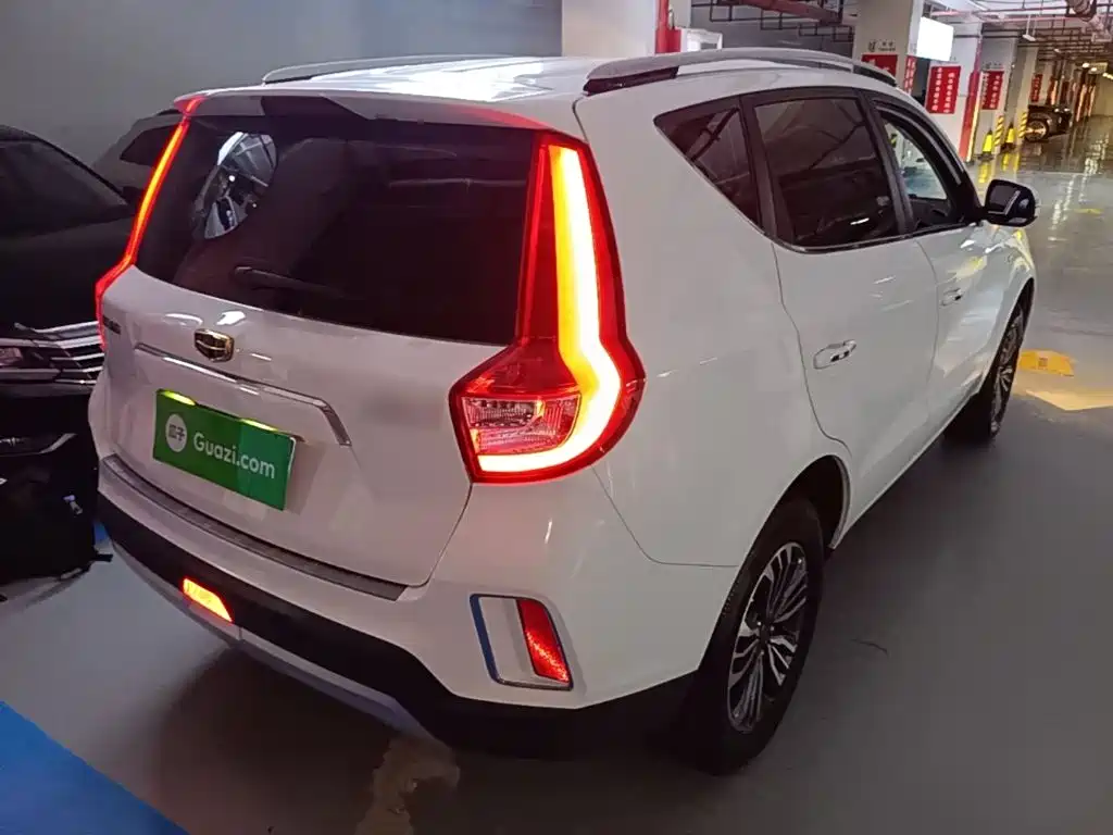 Geely Vision X6 — миниатюра 7