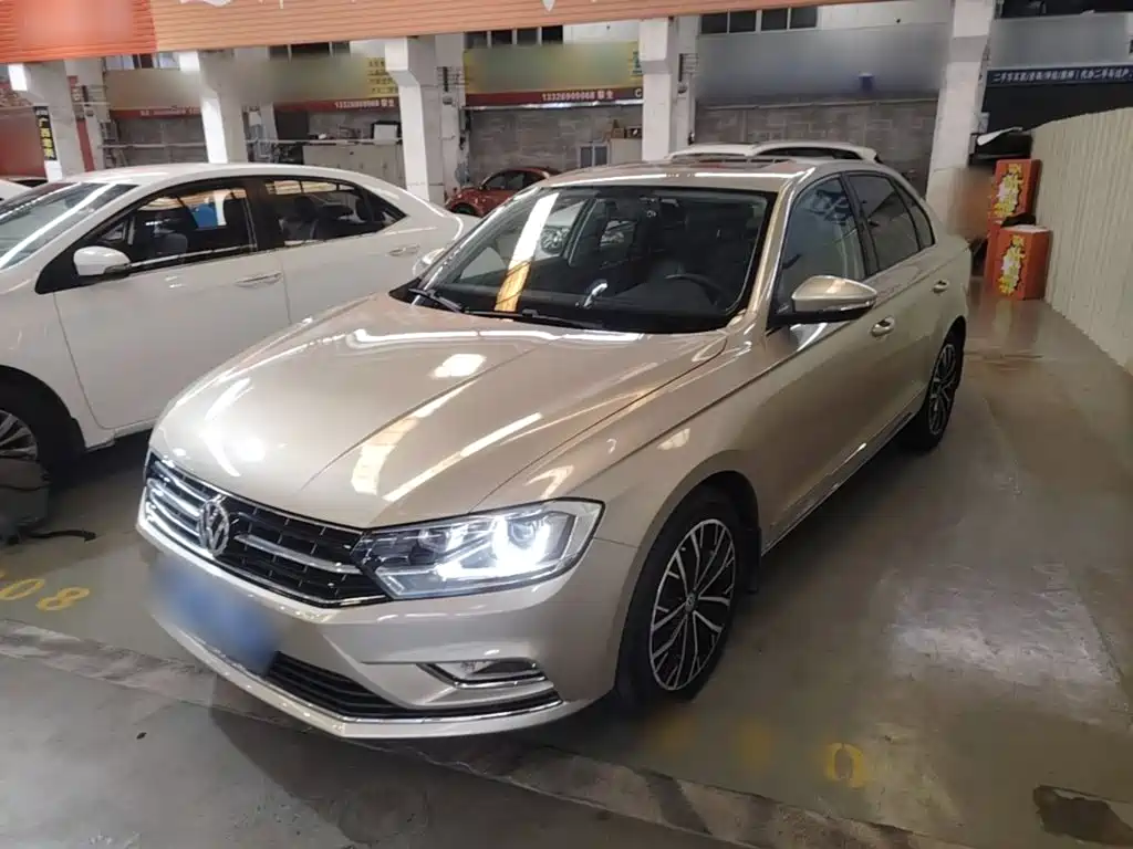 Volkswagen Bora — миниатюра 2