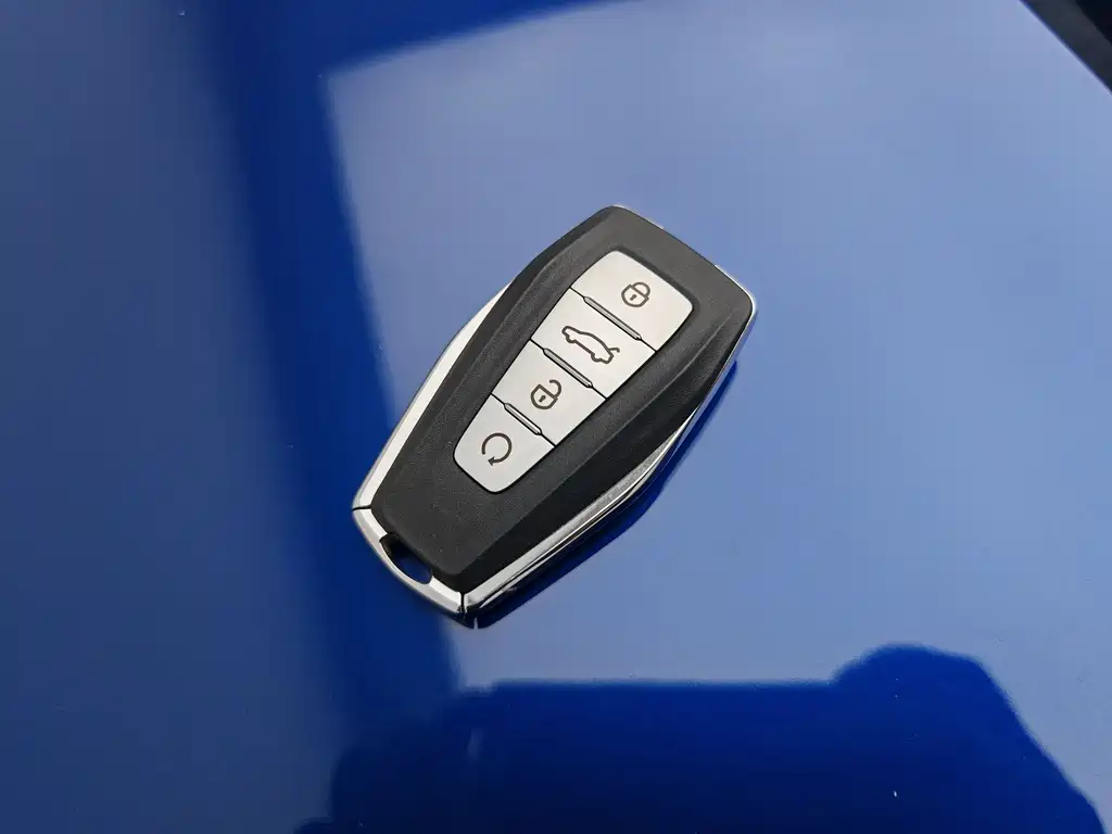 Geely Emgrand GS — миниатюра 20