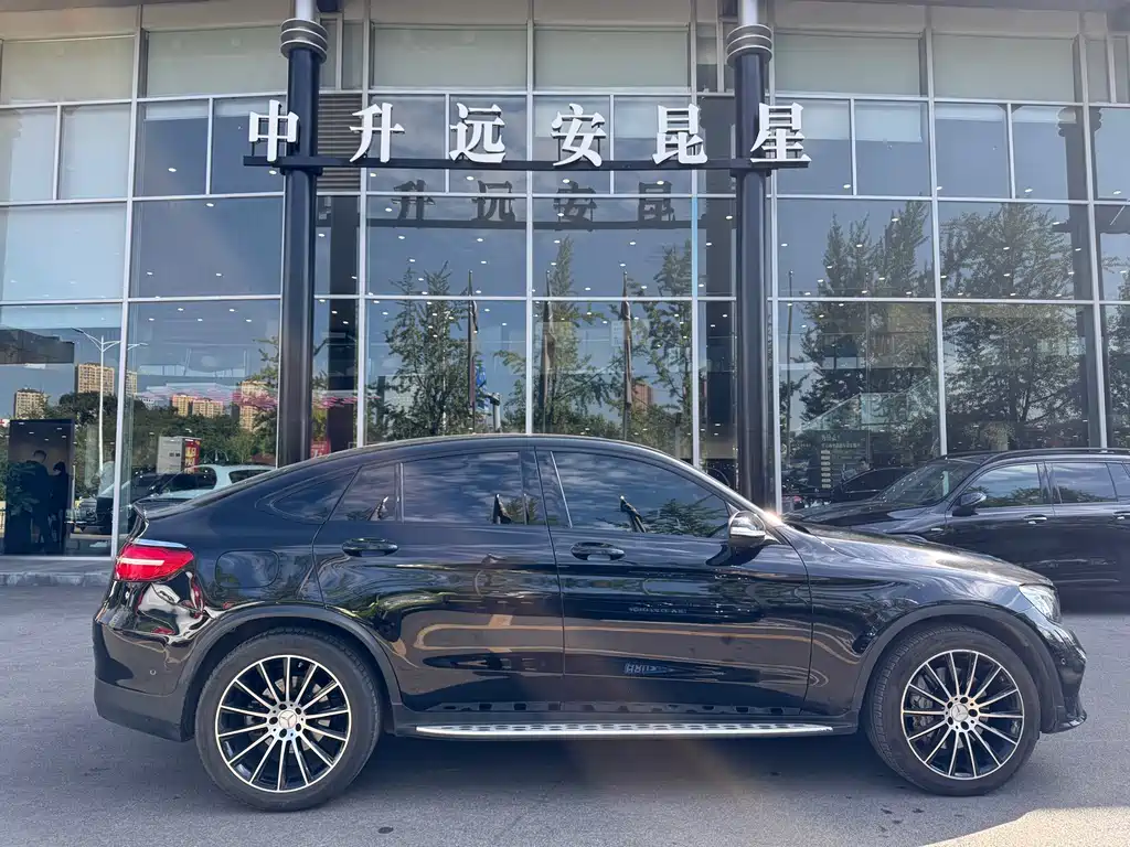 Mercedes-Benz GLC Coupe AMG — миниатюра 4