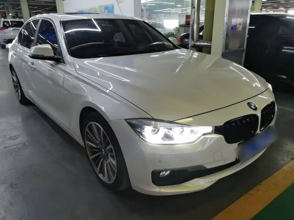 BMW 3 Series — миниатюра 4
