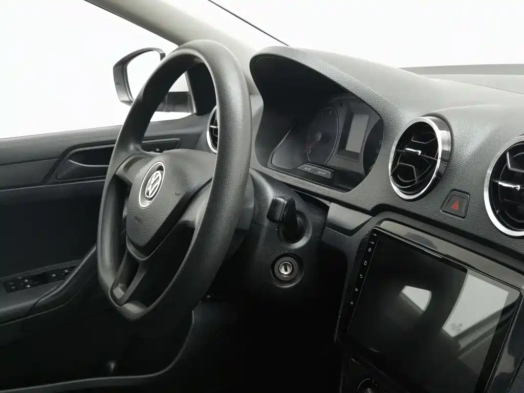 Volkswagen Jetta — миниатюра 22