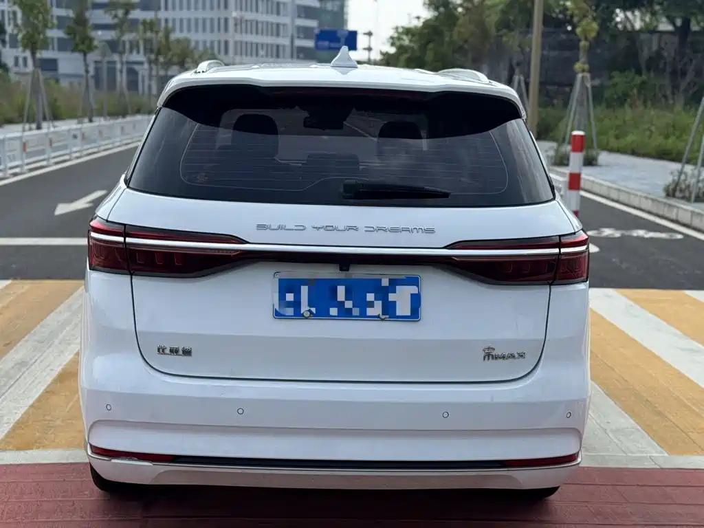 BYD MAX — миниатюра 14